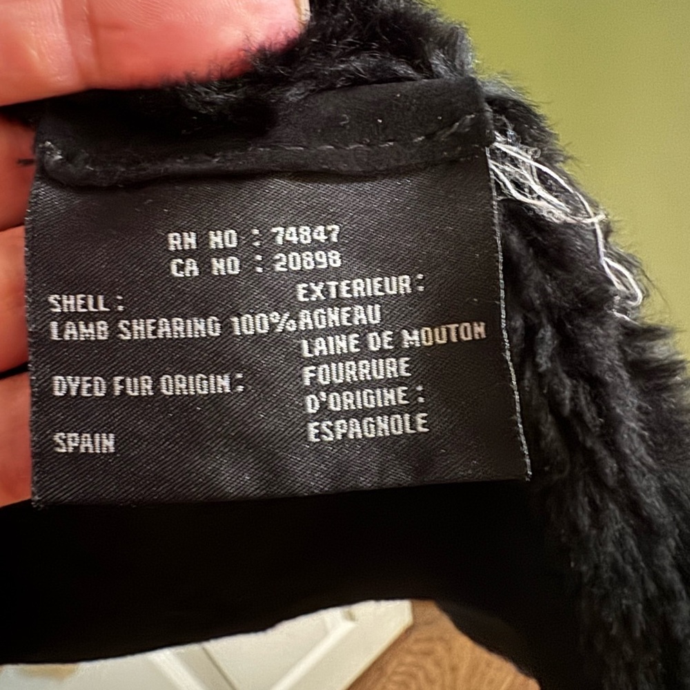 Marc New York Women's Black Genuine Shearling coat. - Picture 5 of 6